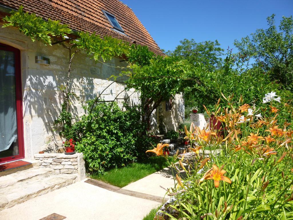 Au Mas De Gamet Bed & Breakfast Théminettes Екстериор снимка