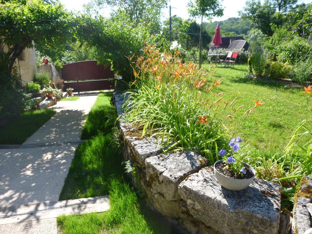 Au Mas De Gamet Bed & Breakfast Théminettes Екстериор снимка