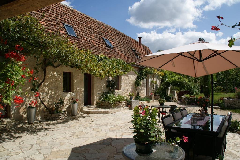 Au Mas De Gamet Bed & Breakfast Théminettes Екстериор снимка