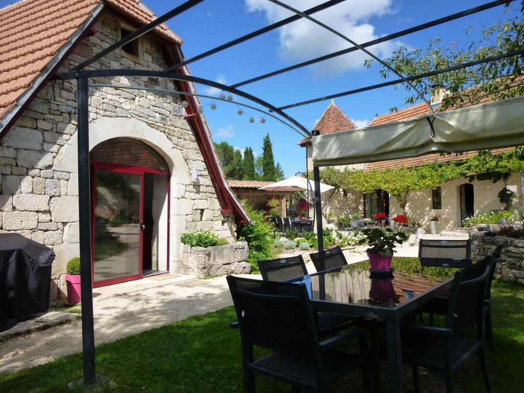 Au Mas De Gamet Bed & Breakfast Théminettes Екстериор снимка