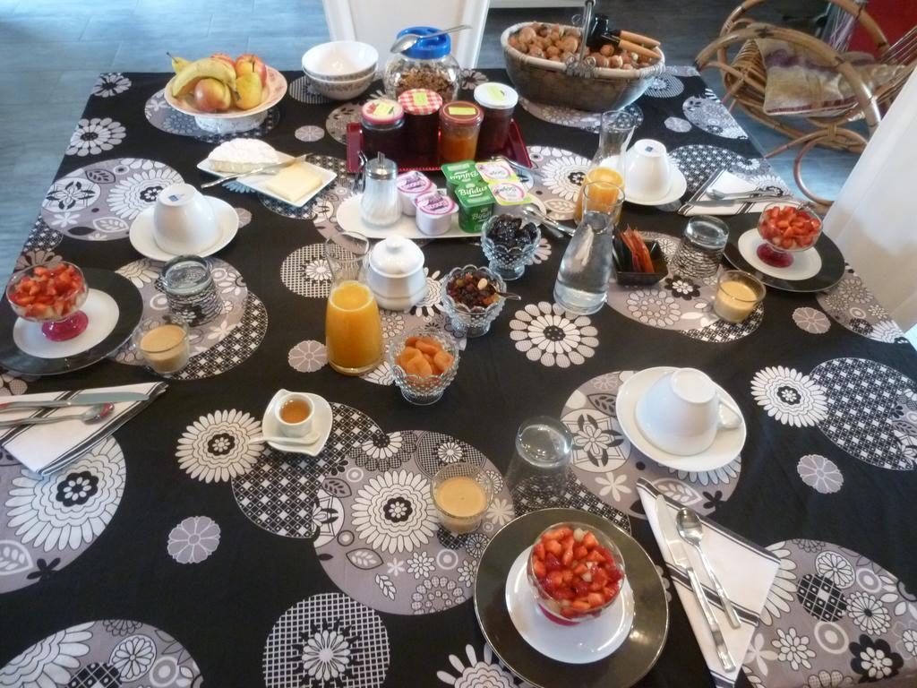 Au Mas De Gamet Bed & Breakfast Théminettes Екстериор снимка